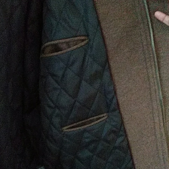 Men's Jacket - Picture 3 of 3